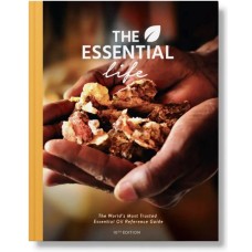 THE ESSENTIAL LIFE 10  raamat ( 2025 )